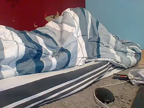 Snapshot of Eminent_Ride chatting on November 2, 2025, 4:15 am Eminent Ride online show from November 2, 2025, 4:15 am