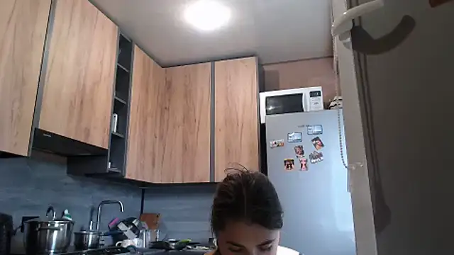 Snapshot of delightful_sofi chatting on July 24, 2026, 1:31 pm delightful sofi online show from July 24, 2026, 1:31 pm
