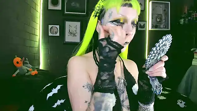 insania 9999  online show from March 5, 2025, 2:56 pm