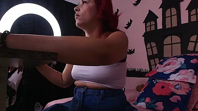 Snapshot of celeste_sea chatting on October 30, 2025, 7:14 pm celeste sea online show from October 30, 2025, 7:14 pm