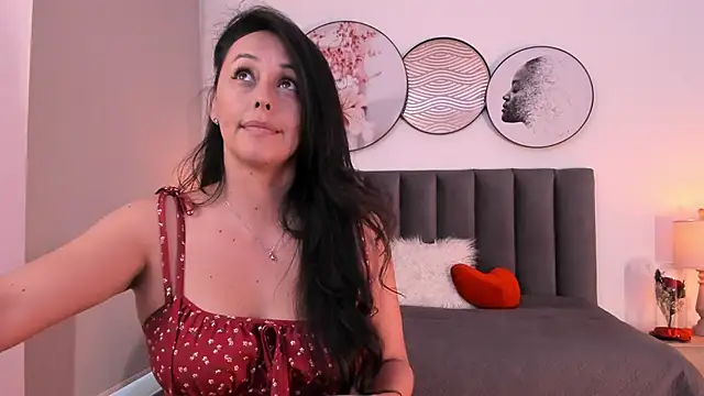 Snapshot of SaharaGarcia__ chatting on September 29, 2025, 7:30 pm SaharaGarcia   online show from September 29, 2025, 7:30 pm