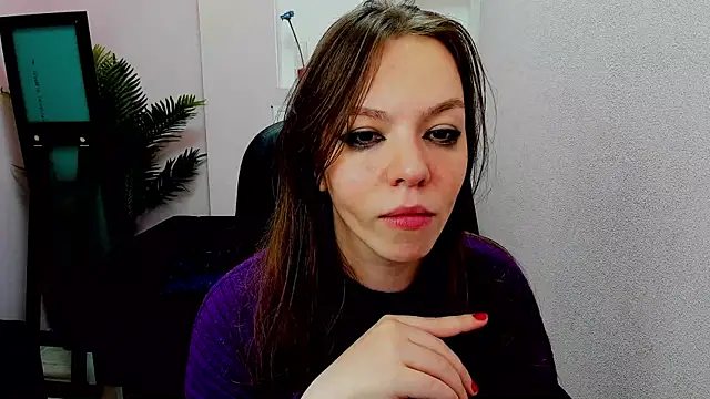 Snapshot of Persephoni chatting on January 26, 2025, 5:34 am Persephoni online show from January 26, 2025, 5:34 am