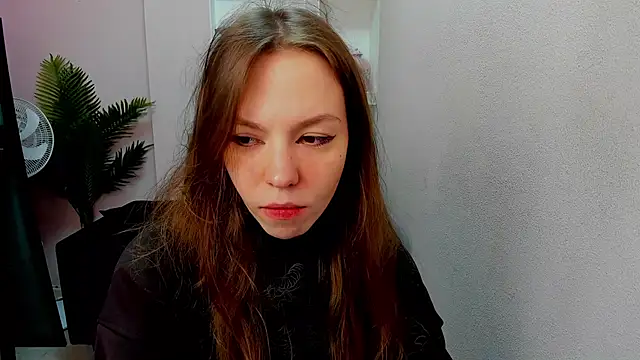 Snapshot of Persephoni chatting on March 1, 2025, 6:57 am Persephoni online show from March 1, 2025, 6:57 am
