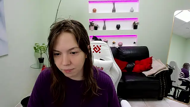 Snapshot of Persephoni chatting on March 8, 2026, 3:49 pm Persephoni online show from March 8, 2026, 3:49 pm