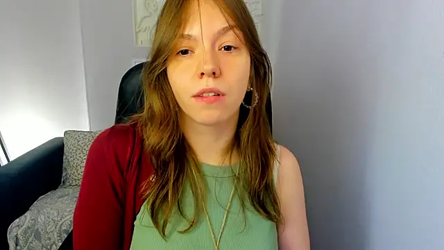 Persephoni online show from May 3, 2026, 11:38 am