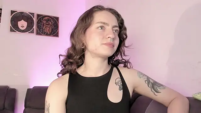 Snapshot of Agathaks chatting on March 16, 2026, 12:06 am Agathaks online show from March 16, 2026, 12:06 am