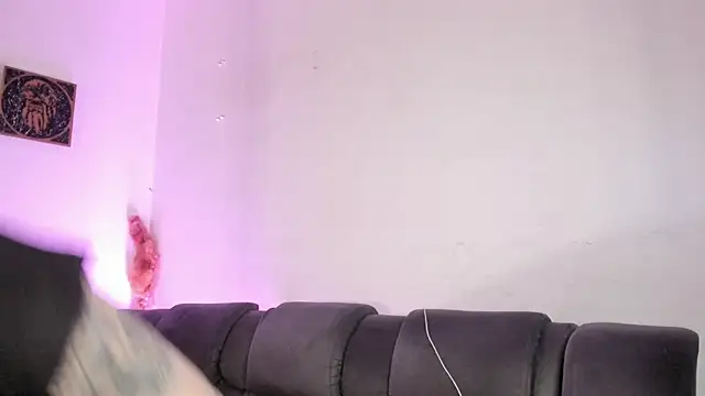 Snapshot of Agathaks chatting on March 24, 2026, 12:26 am Agathaks online show from March 24, 2026, 12:26 am