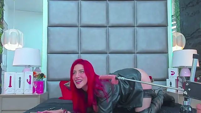 Snapshot of AllissaBrowm chatting on September 22, 2025, 4:53 pm AllissaBrowm online show from September 22, 2025, 4:53 pm