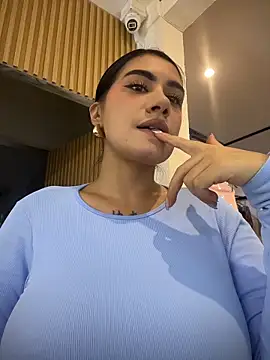 clarachanelricek online show from March 18, 2026, 8:12 pm