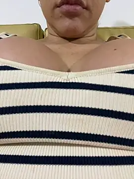 SophieBarnett online show from February 20, 2025, 11:42 am