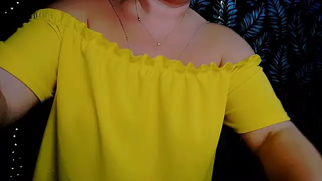 Olivia playful online show from December 4, 2025, 12:03 pm