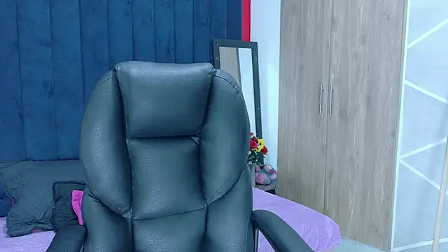 Chanel-24 online show from October 15, 2025, 4:12 am