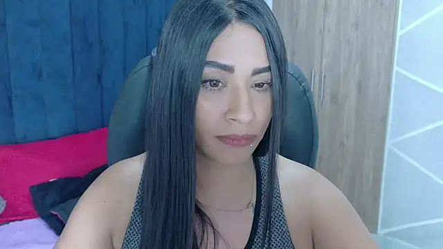 Chanel-24 online show from October 17, 2025, 4:04 am