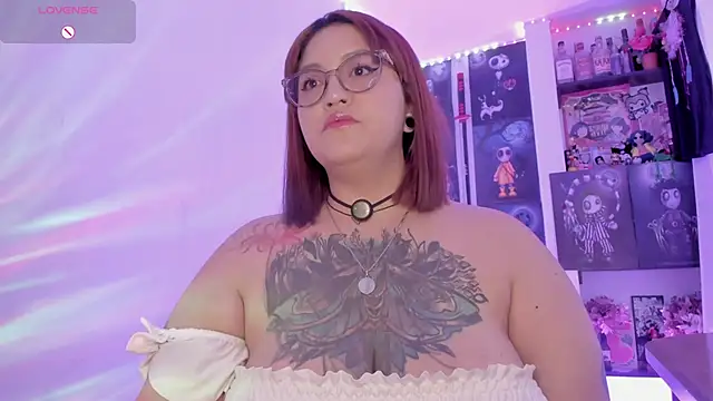 Snapshot of _Ali_Brinck_ chatting on February 22, 2026, 2:48 pm Ali Brinck online show from February 22, 2026, 2:48 pm