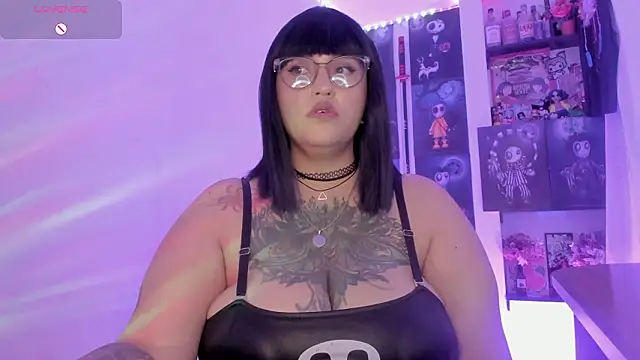 Snapshot of _Ali_Brinck_ chatting on February 23, 2026, 2:03 pm Ali Brinck online show from February 23, 2026, 2:03 pm