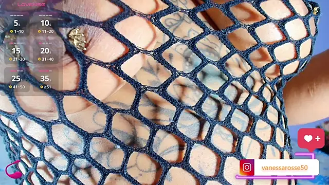 Snapshot of Julieth_Rossi chatting on October 1, 2025, 11:11 pm Julieth Rossi online show from October 1, 2025, 11:11 pm