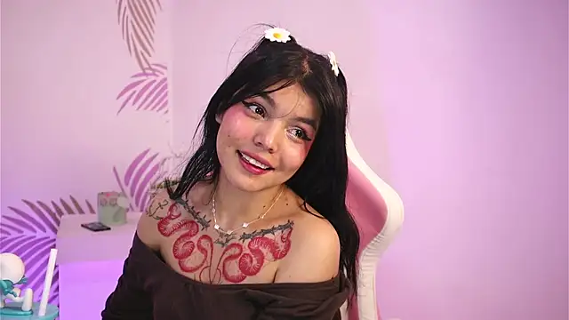 Snapshot of dianebleu chatting on September 10, 2025, 4:12 am dianebleu online show from September 10, 2025, 4:12 am