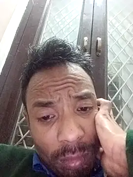 Lent Medium online show from December 3, 2025, 3:21 pm