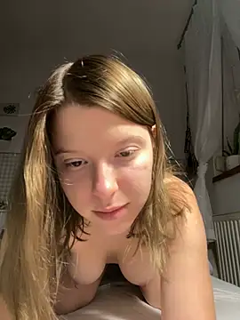 Snapshot of kimczii chatting on January 17, 2025, 11:59 am kimczii online show from January 17, 2025, 11:59 am