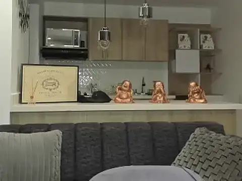 BradleySmithx online show from December 20, 2024, 7:44 am
