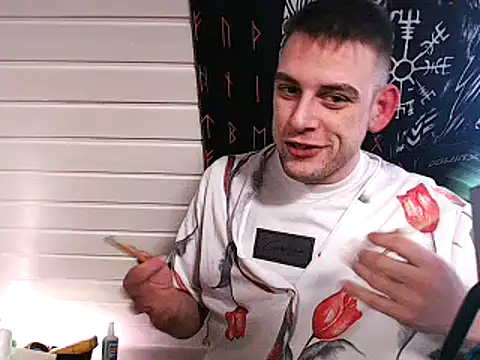 Snapshot of Youngtimer_1997 chatting on February 20, 2026, 8:49 am Youngtimer 1997 online show from February 20, 2026, 8:49 am