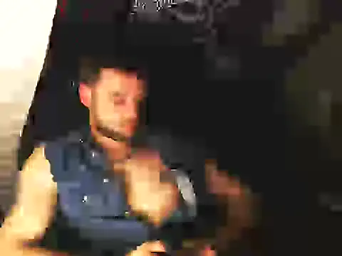 Snapshot of Youngtimer_1997 chatting on April 2, 2026, 12:52 am Youngtimer 1997 online show from April 2, 2026, 12:52 am