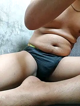 Nishubig online show from May 10, 2026, 3:44 am