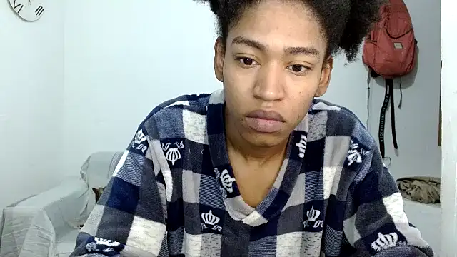 angelamarie1 online show from October 20, 2025, 9:54 am