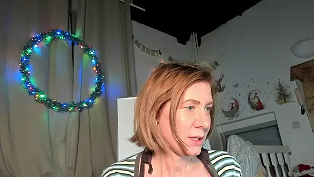 Lola Belgium online show from January 4, 2025, 7:23 pm