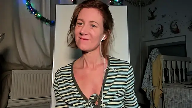Lola Belgium online show from January 7, 2025, 2:41 pm