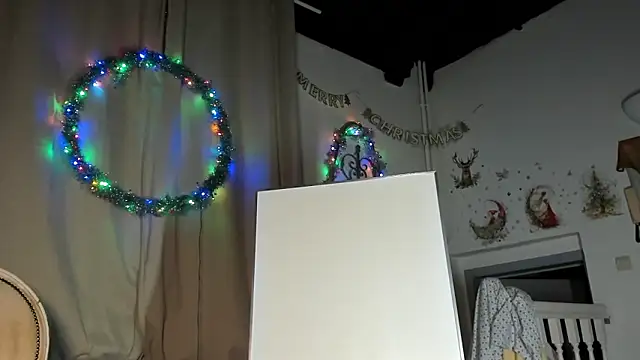 Lola Belgium online show from January 15, 2025, 8:48 pm