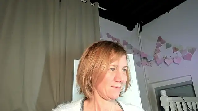 Lola Belgium online show from February 10, 2025, 8:42 pm