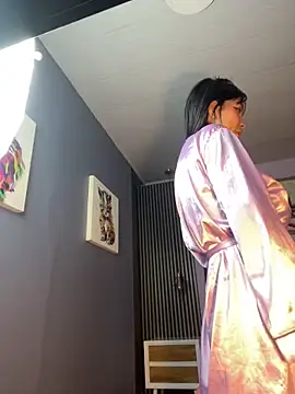 Snapshot of LauraAristizabal chatting on February 28, 2025, 4:20 pm LauraAristizabal online show from February 28, 2025, 4:20 pm