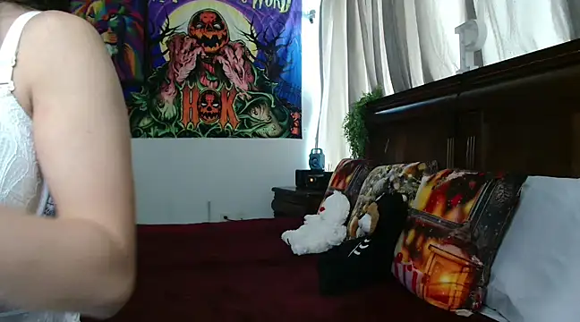 Snapshot of MINI_Petite chatting on March 5, 2025, 8:42 pm MINI Petite online show from March 5, 2025, 8:42 pm