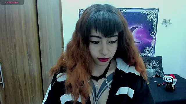 Snapshot of yunkodolly666 chatting on December 23, 2024, 12:25 am yunkodolly666 online show from December 23, 2024, 12:25 am