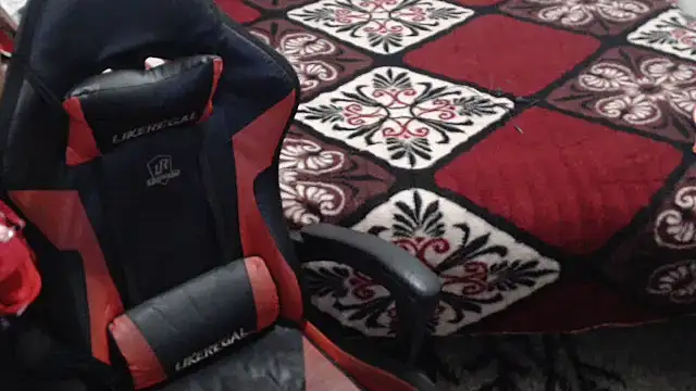 sexyjustin202 online show from March 8, 2025, 2:12 am