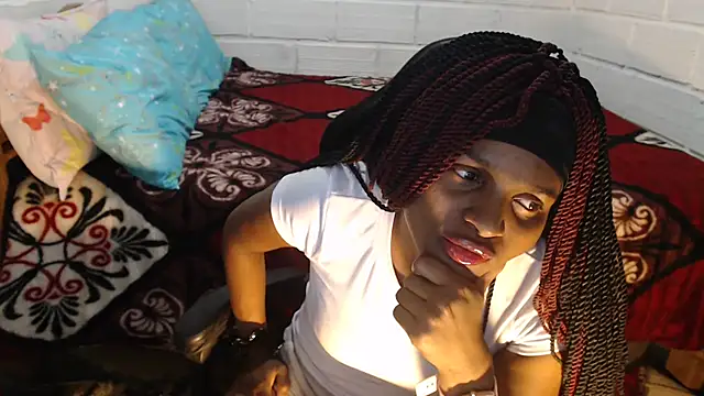 sexyjustin202 online show from July 4, 2026, 2:40 am