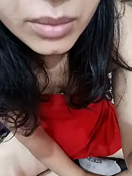 Snapshot of CuteSarikaLIVE chatting on January 8, 2025, 10:37 am CuteSarikaLIVE online show from January 8, 2025, 10:37 am