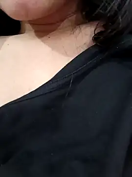 Snapshot of CuteSarikaLIVE chatting on January 14, 2025, 10:38 am CuteSarikaLIVE online show from January 14, 2025, 10:38 am