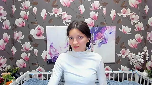 Snapshot of MelaniGrand chatting on January 24, 2025, 3:13 pm MelaniGrand online show from January 24, 2025, 3:13 pm