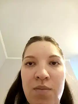 Snapshot of MelaniGrand chatting on September 24, 2025, 8:50 am MelaniGrand online show from September 24, 2025, 8:50 am