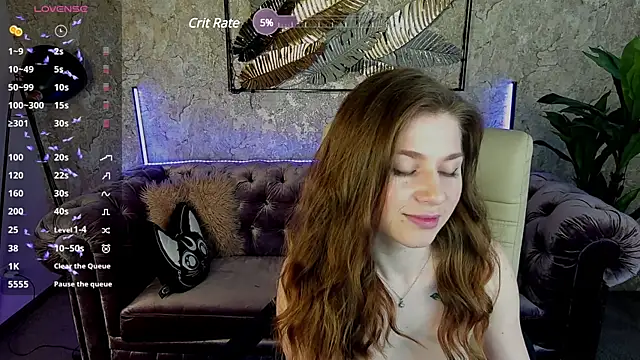 Snapshot of AliceMyLuv chatting on March 17, 2025, 9:02 pm AliceMyLuv online show from March 17, 2025, 9:02 pm