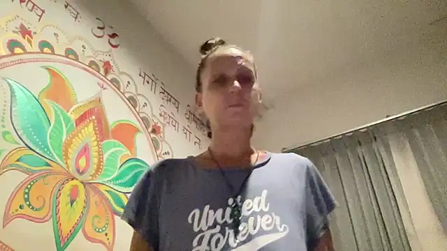 Sexy-Mel online show from February 7, 2026, 4:00 pm