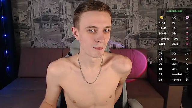 Snapshot of Oliver_Fresh chatting on January 15, 2025, 9:13 am Oliver Fresh online show from January 15, 2025, 9:13 am