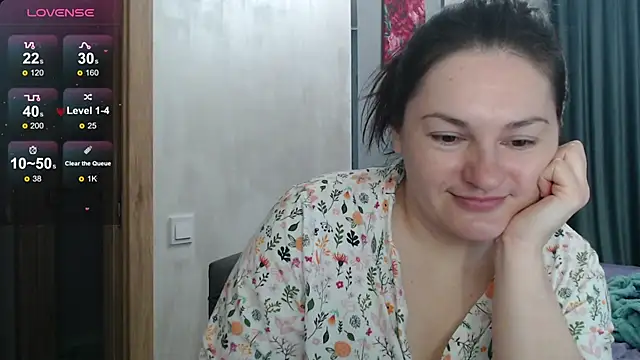 Snapshot of Stacy_Davice chatting on October 7, 2025, 6:27 pm Stacy Davice online show from October 7, 2025, 6:27 pm