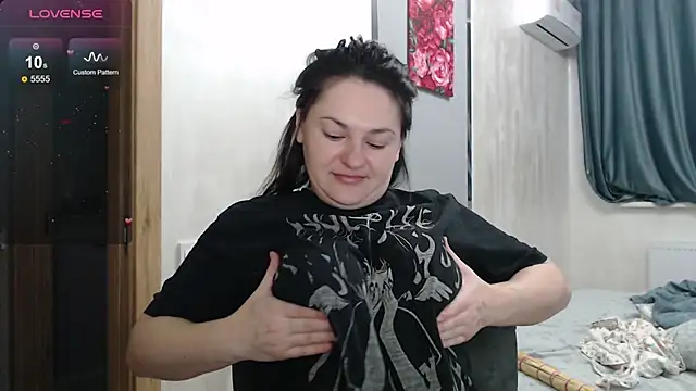 Snapshot of Stacy_Davice chatting on October 13, 2025, 4:18 pm Stacy Davice online show from October 13, 2025, 4:18 pm