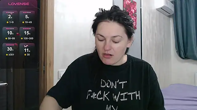 Snapshot of Stacy_Davice chatting on October 18, 2025, 5:14 pm Stacy Davice online show from October 18, 2025, 5:14 pm