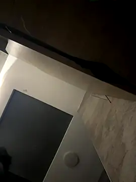 CeliWoods online show from September 21, 2025, 10:06 am