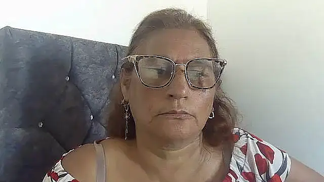 Snapshot of charrysexy1 chatting on October 28, 2025, 1:36 pm charrysexy1 online show from October 28, 2025, 1:36 pm