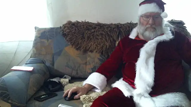 SexySantaC online show from December 22, 2024, 1:33 pm